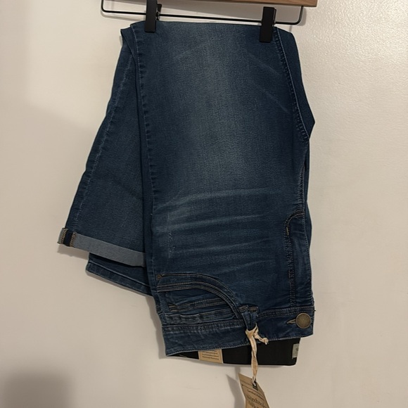 Democracy Ab Technology Booty Lift Ankle Jeans 16 NWT - Picture 11 of 14